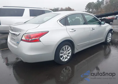 2014 Nissan Altima 2.5 S из США, поврежденный, VIN 1N4AL3AP3EC188212